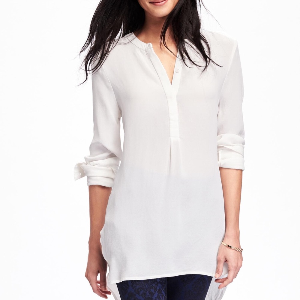 Old Navy Relaxed White Crepe Women's Top (Size Large)